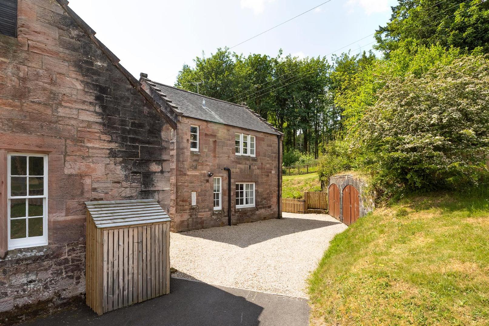 ת'ורנהיל Laundry Cottage: Drumlanrig Castle מראה חיצוני תמונה
